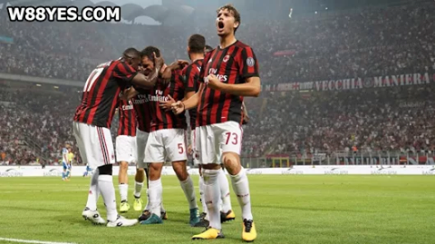 Read more about the article SOI KÈO : 01H45 NGÀY 18/08 : AC MILAN – SHKENDIJA