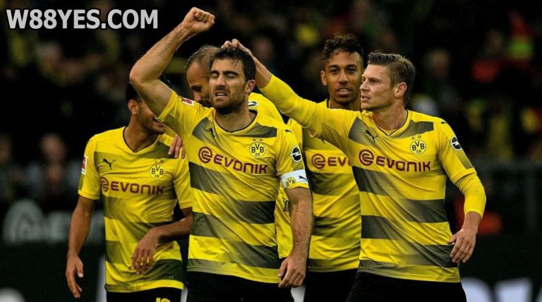 Read more about the article SOI KÈO : 02H30 NGÀY 27/02 : DORTMUND – AUGSBURG